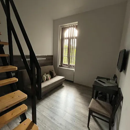 فندق مبيت وإفطار Centrum Rezidencia 3*